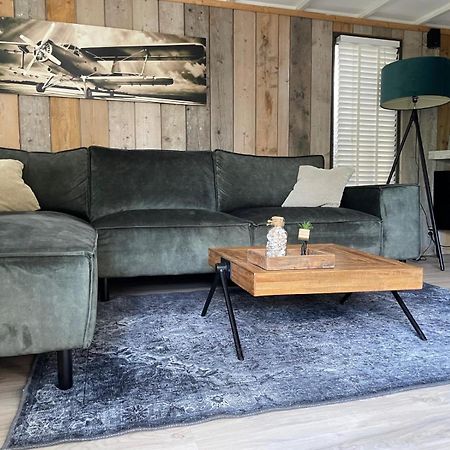 Uniek Chalet Op De Veluwe, In Bosrijke Omgeving. Путен Екстериор снимка