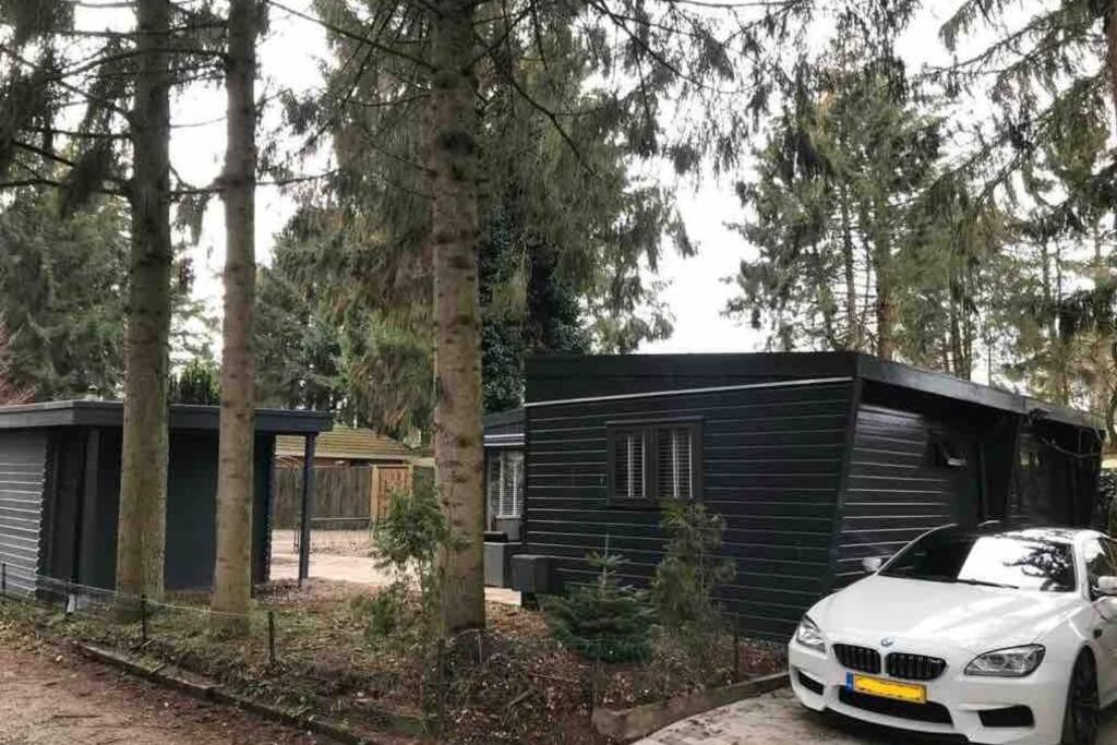 Uniek Chalet Op De Veluwe, In Bosrijke Omgeving. Путен Екстериор снимка