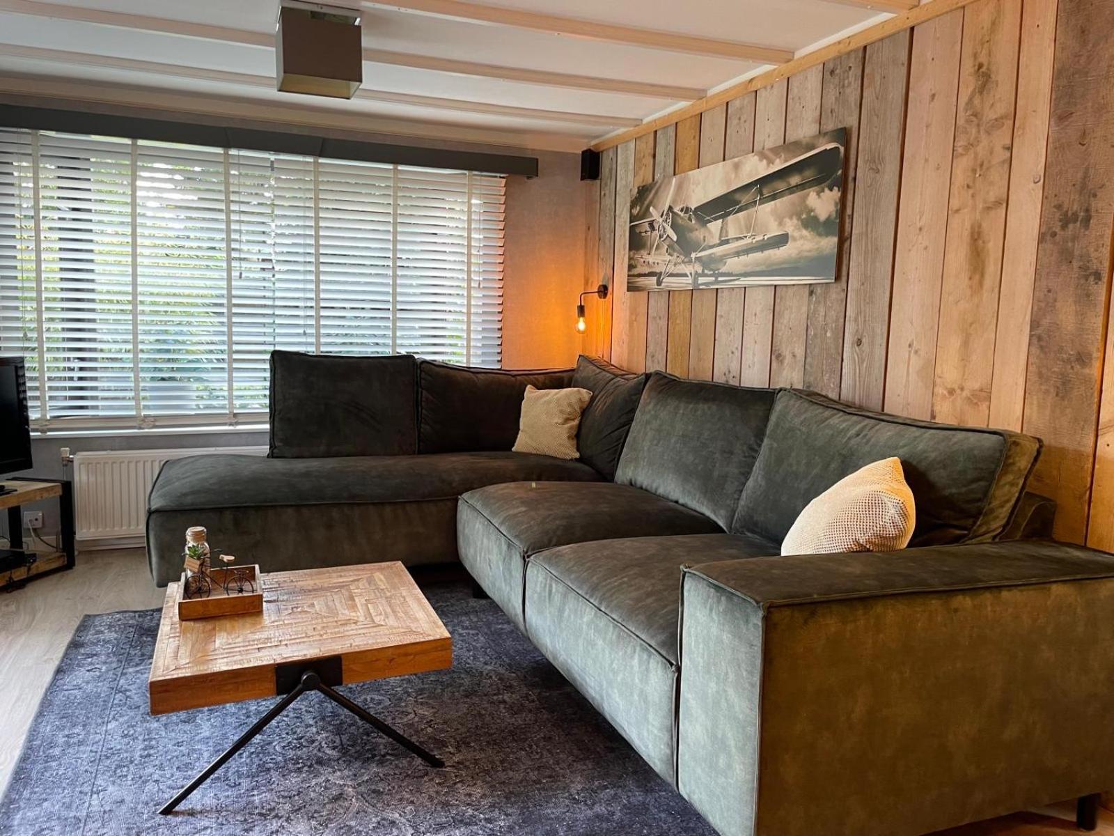 Uniek Chalet Op De Veluwe, In Bosrijke Omgeving. Путен Екстериор снимка